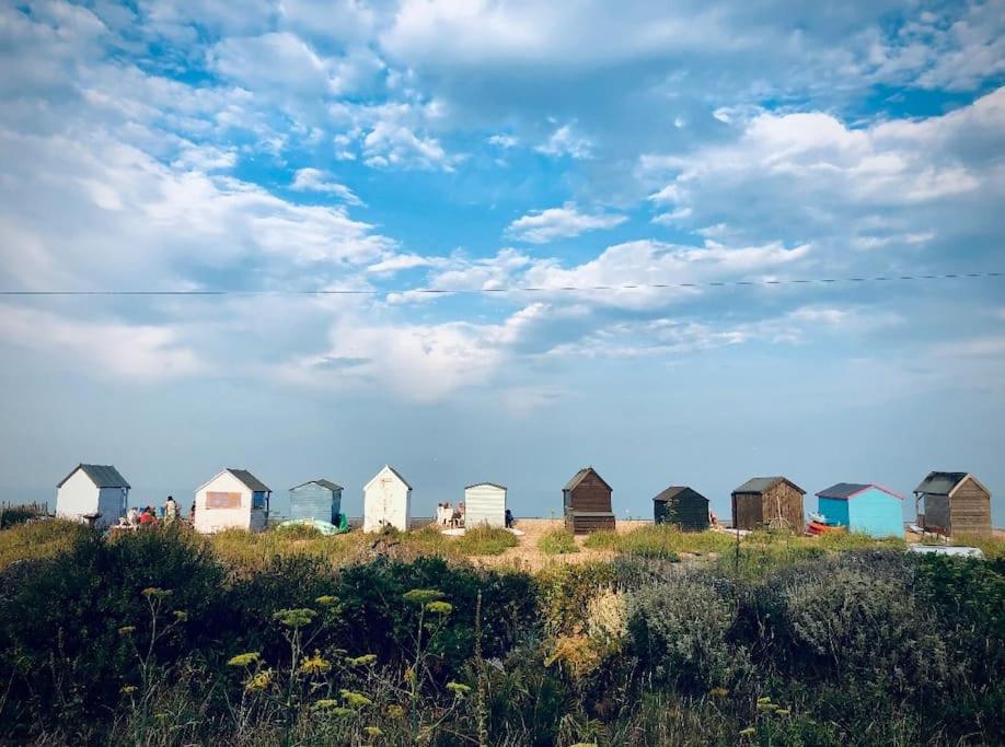 Northdene Cottage - Cosy Old Fisherman'S Cottage Two Mins From Sea - Free Parking - Wood Burning Stove - Roll Top Bath - Dog Friendly 迪尔 外观 照片
