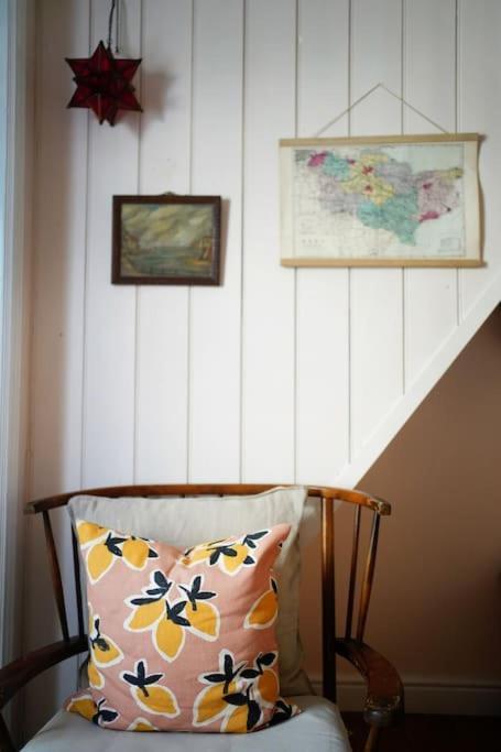 Northdene Cottage - Cosy Old Fisherman'S Cottage Two Mins From Sea - Free Parking - Wood Burning Stove - Roll Top Bath - Dog Friendly 迪尔 外观 照片
