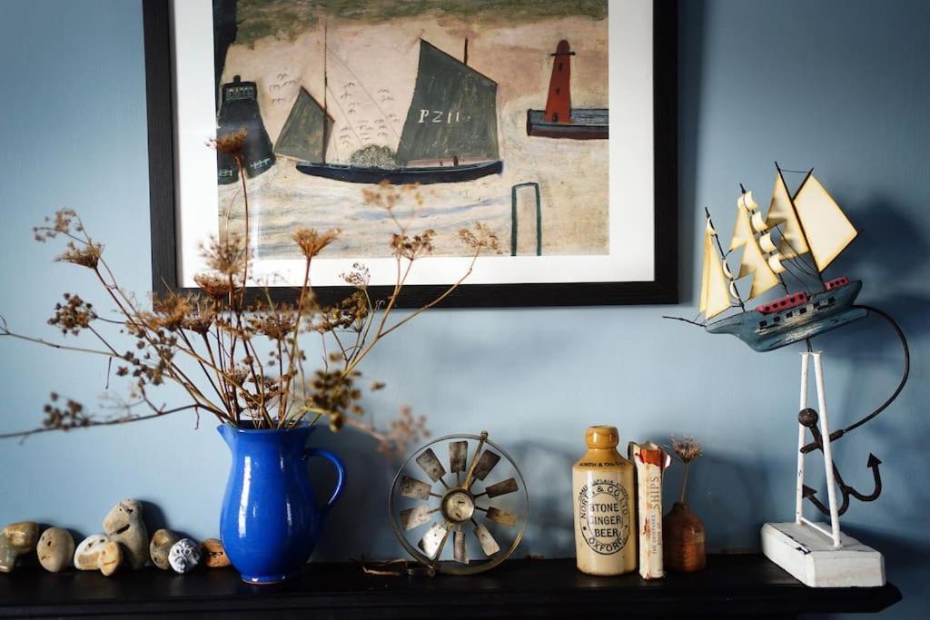 Northdene Cottage - Cosy Old Fisherman'S Cottage Two Mins From Sea - Free Parking - Wood Burning Stove - Roll Top Bath - Dog Friendly 迪尔 外观 照片